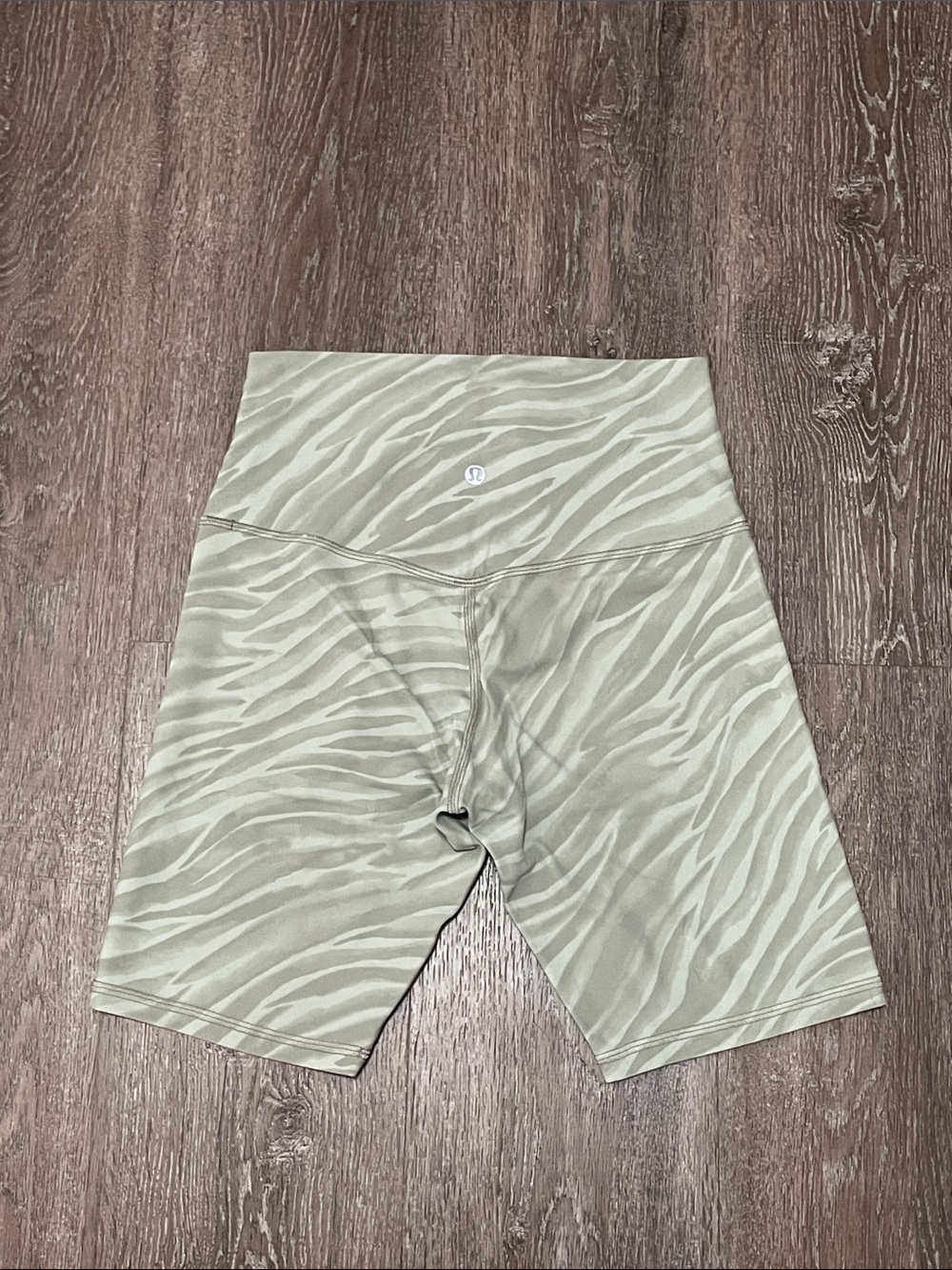 EUC Lululemon Matching Workout Bundle. Size 6 - Picture 6 of 12
